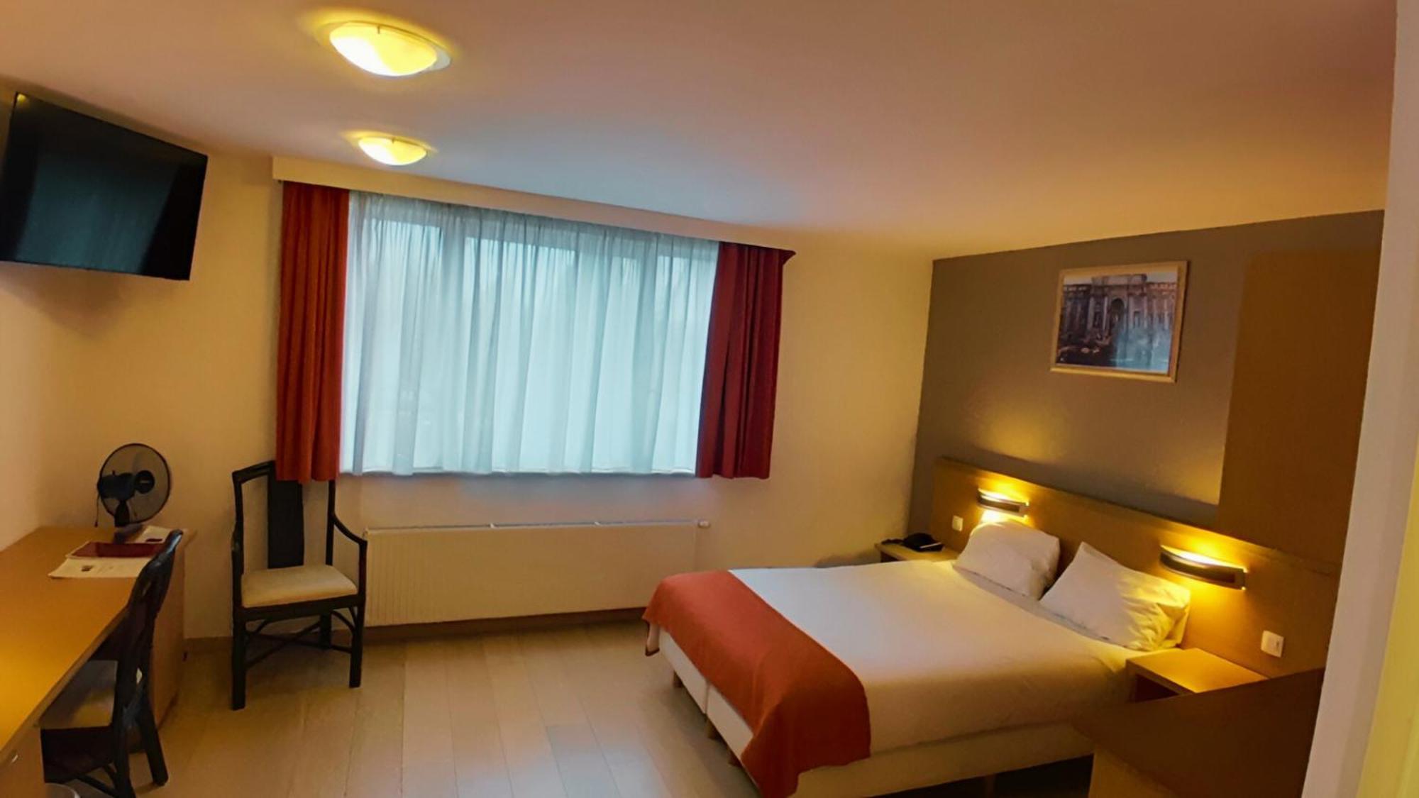 Hotel Taormina Brussels Airport Zaventem Ngoại thất bức ảnh